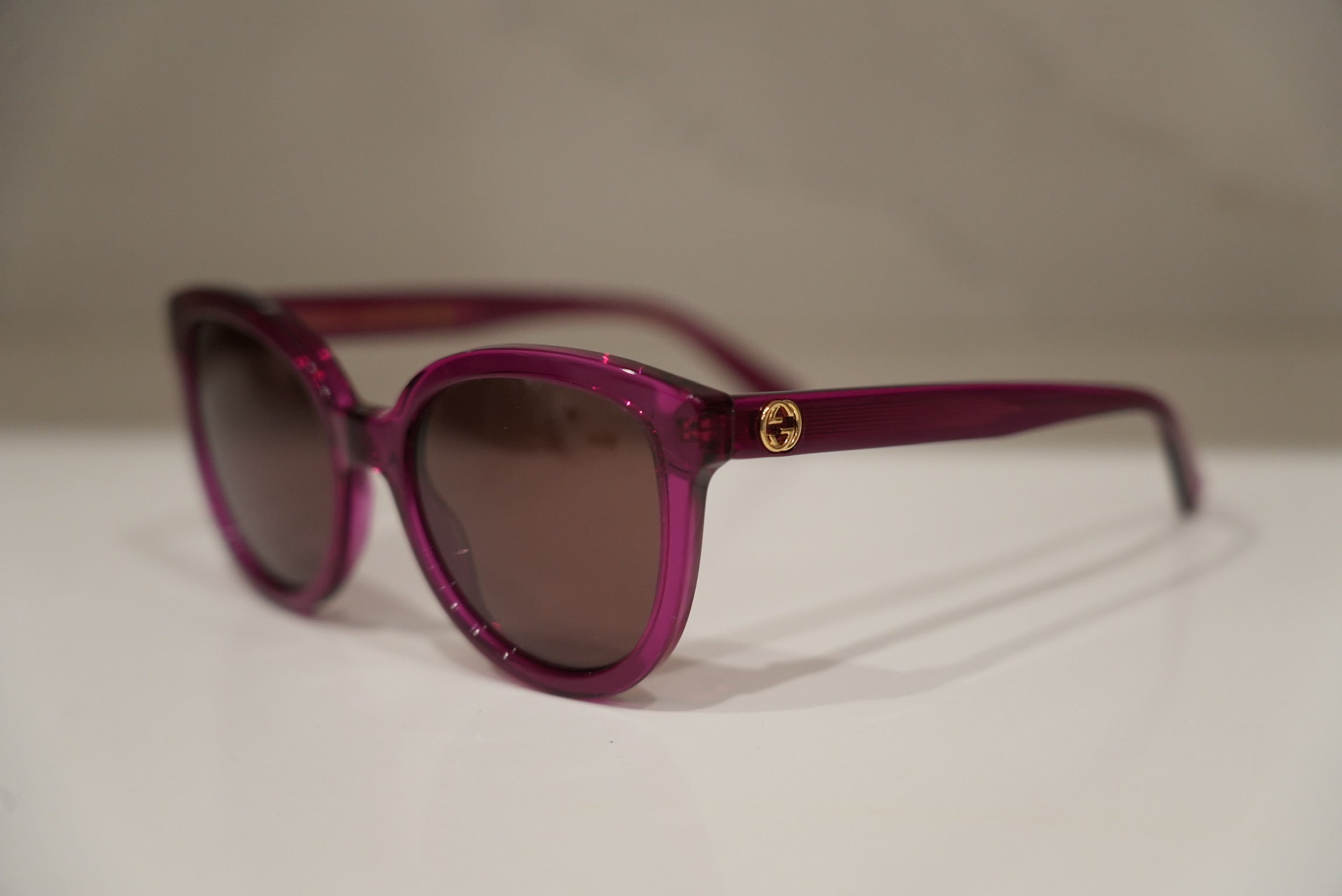 Gucci Magenta GG Sunglasses