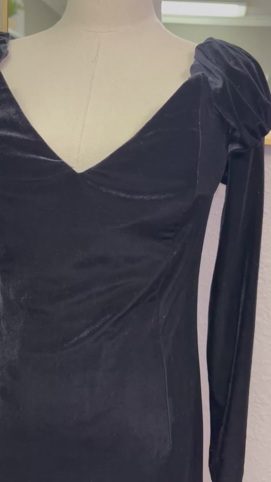 •	Hand-Selected Boutique Dress