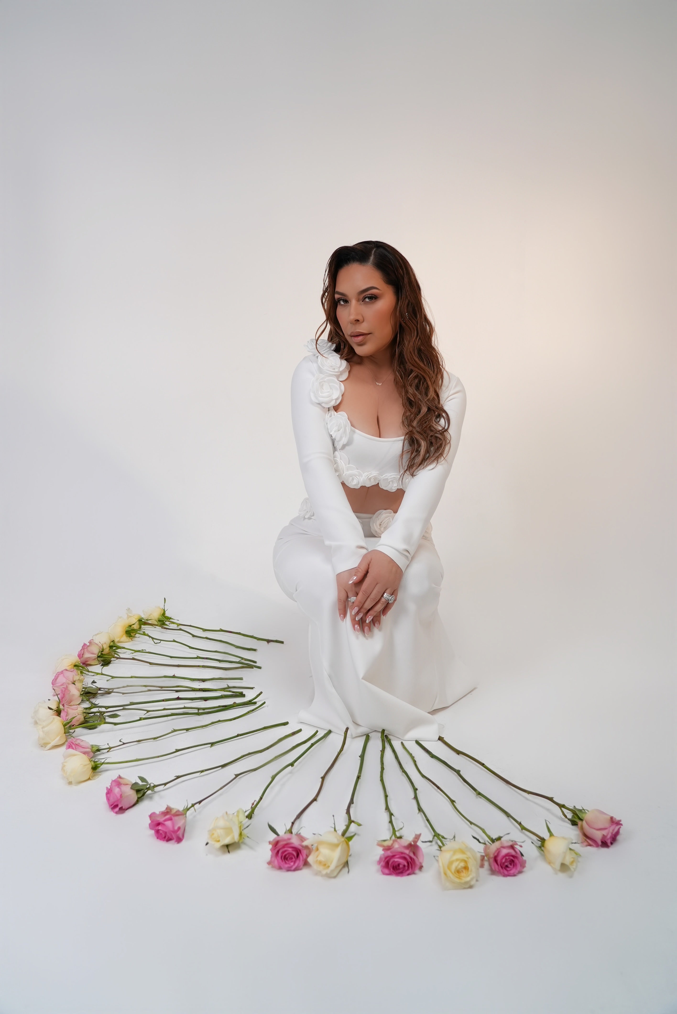 White Floral 2-Piece Set